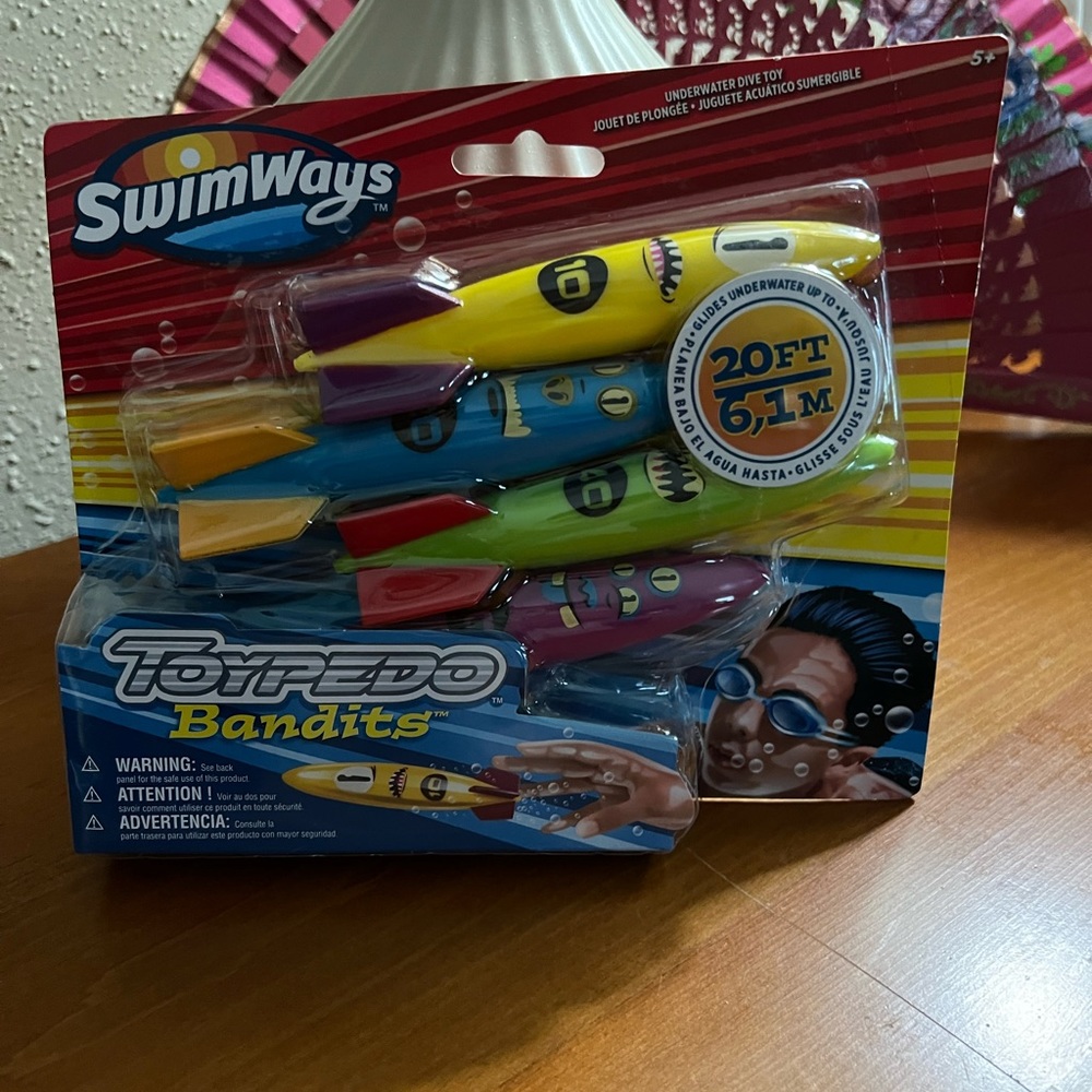 SwimWays Toypedo Bandits Pool Diving Toys.!!
